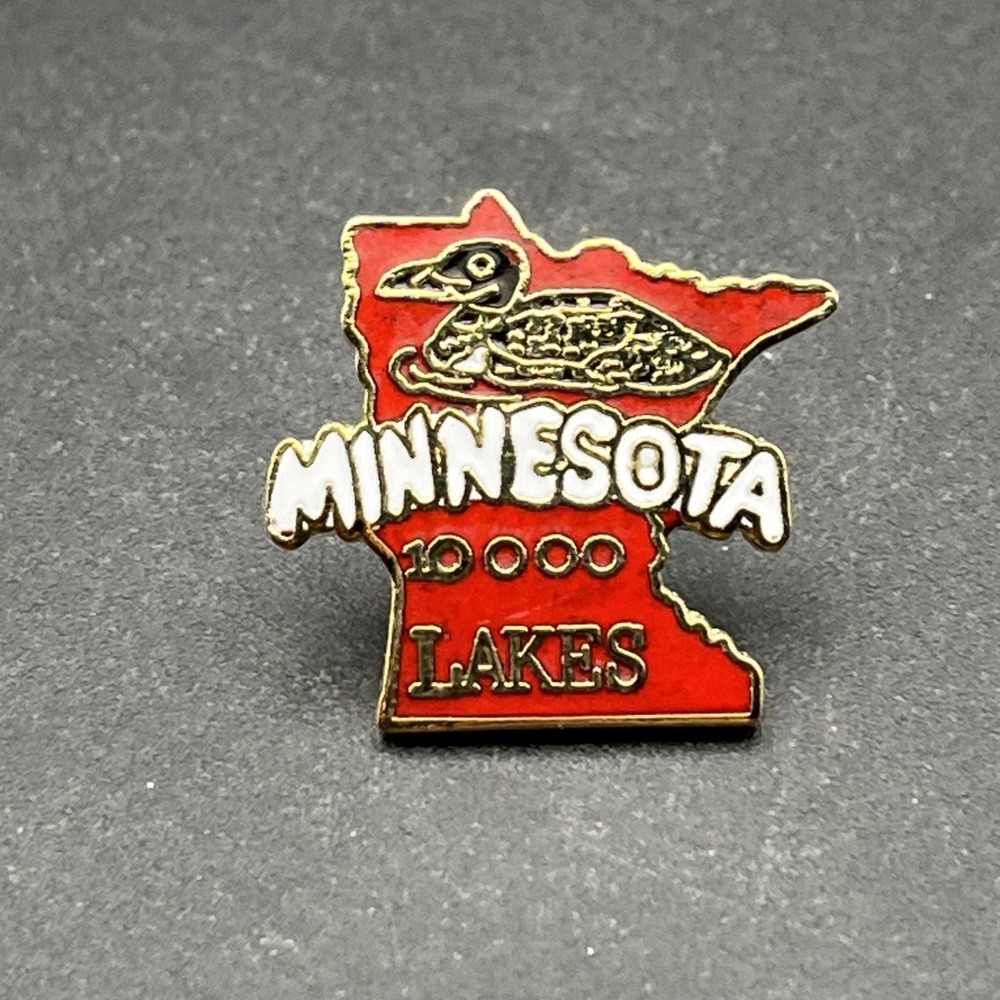 Minnesota State Outline Land Of 10,000 Lakes Duck Lapel Hat Pin